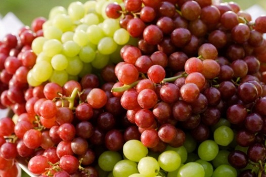 Dieta da uva: emagrece mesmo? Quais os benefícios?